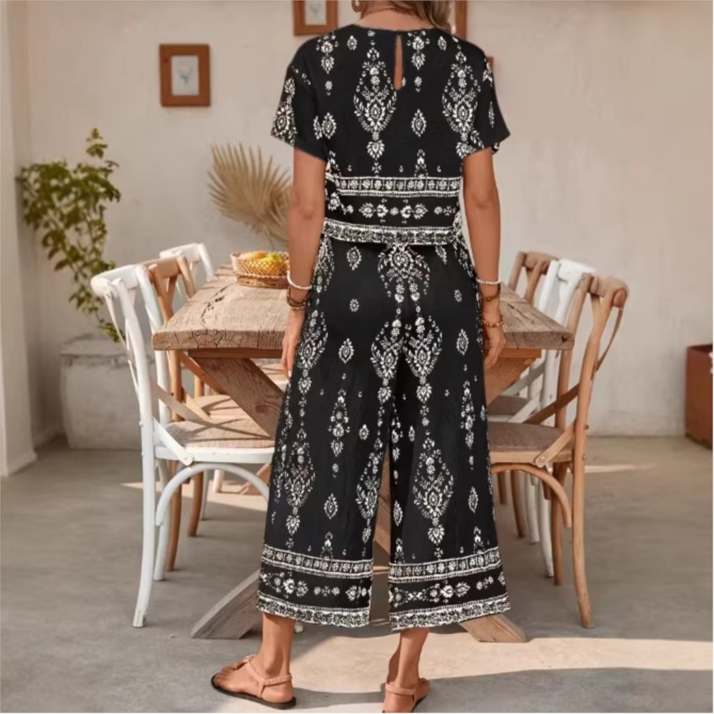 Modny etniczny retro komplet d – New Ethnic Fashion recenzja i cena
