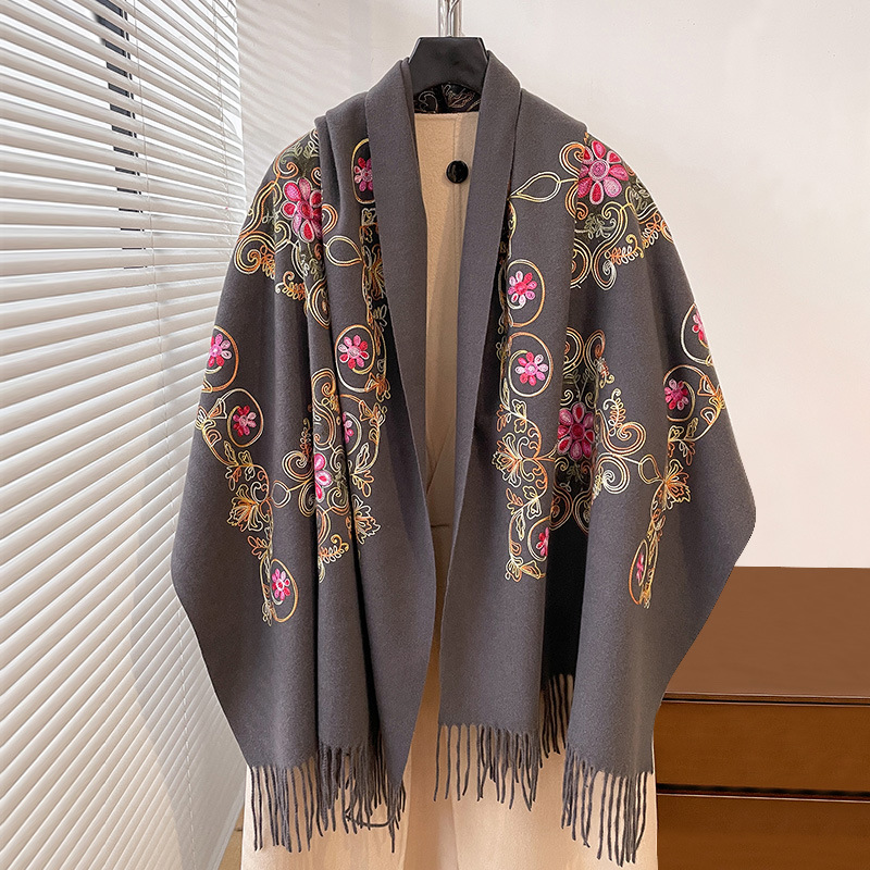 Vintage etniczny płaszcz z haf – Go Ethnic Fashion recenzja i cena